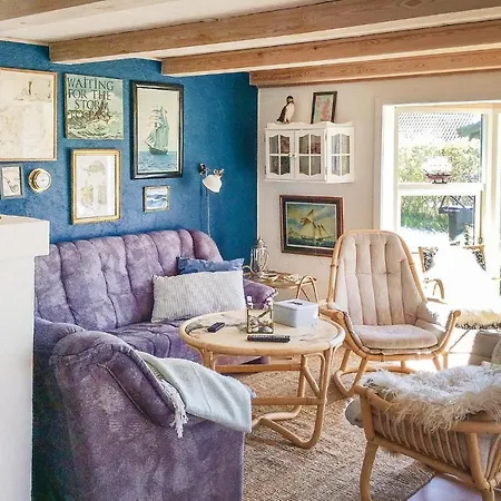 Vakantiehuis Two-bedroom In Rønde